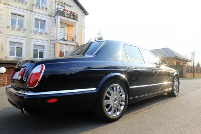 346 Vip-авто Bentley Arnage 2006 аренда с водителем - Киев 7