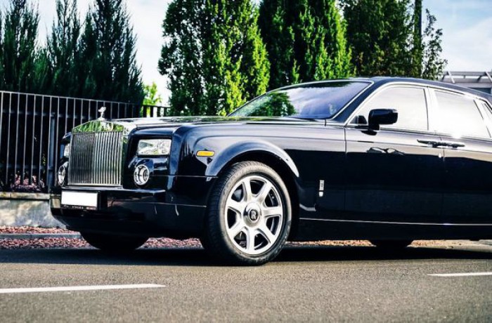 348 Rolls Royce Phantom 2008 аренда с водителем - Киев 5