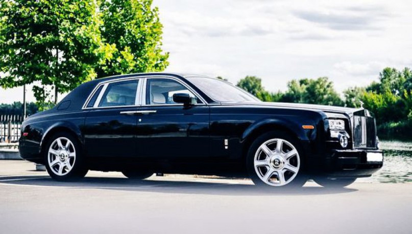 348 Rolls Royce Phantom 2008 аренда с водителем - Киев 0