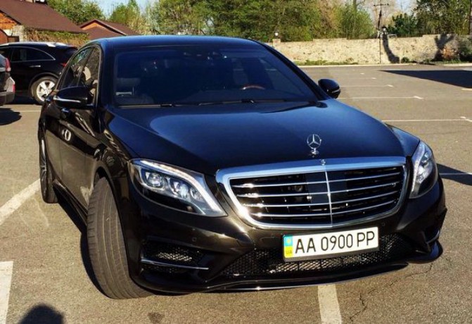 085 Mercedes W222 S500l Amg черный аренда с водителем - Киев 0