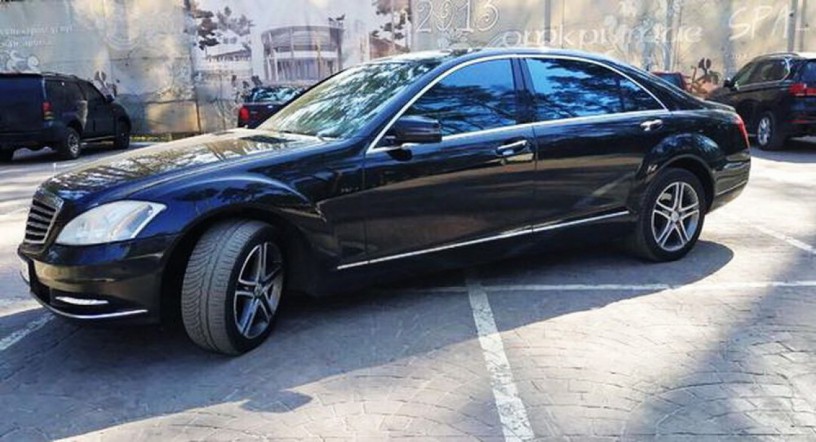 091 Mercedes-benz W221 S500 Black аренда с водителем - Киев 1