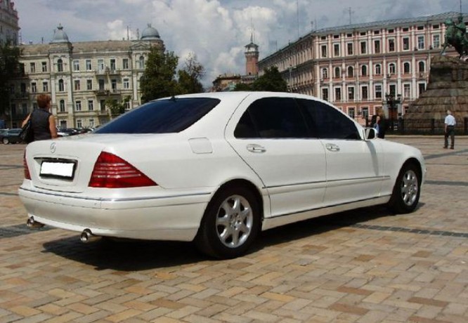 120 Mercedes W220 S500l White аренда с водителем - Киев 1