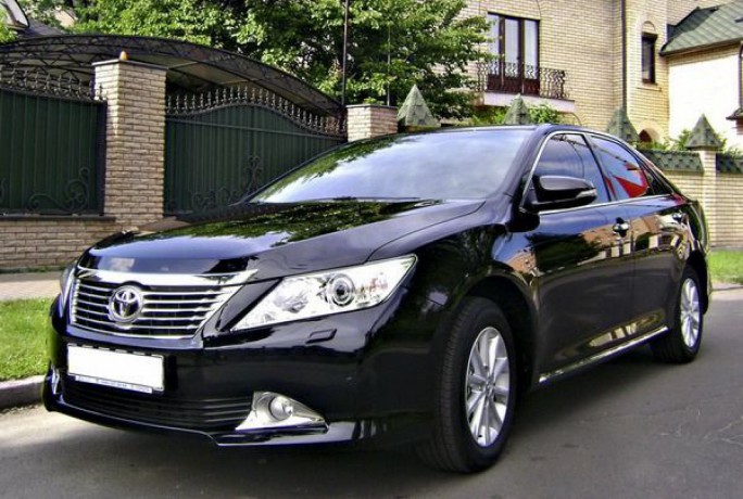 154 Toyota Camry V50 New 2013 года аренда с водителем - Київ 0