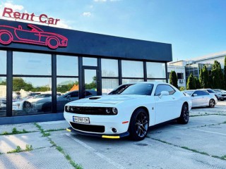 202 Dodge Challenger 6.4 белый аренда - Київ