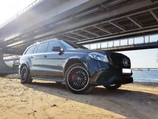 208 Внедорожник Mercedes GLS 63 AMG черный 2018 - Київ