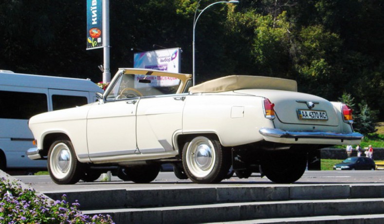 214 ретро автомобиль Volga Gaz-21 Cabrio аренда с водителем - Киев 3