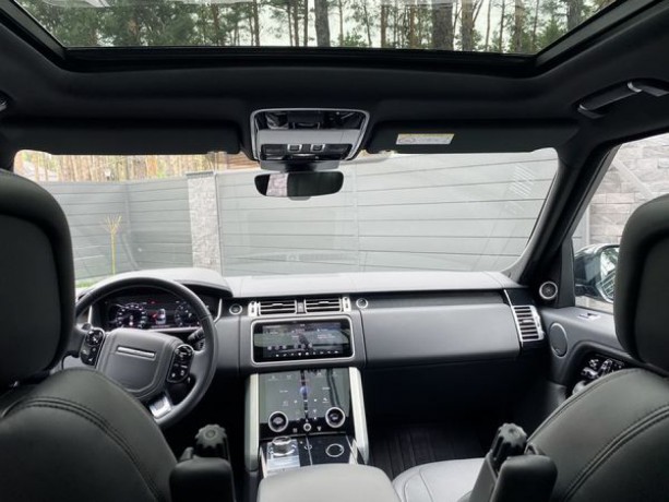 224 Range Rover Vogue 4,4d черный на прокат без водителя с водителем - Киев 4