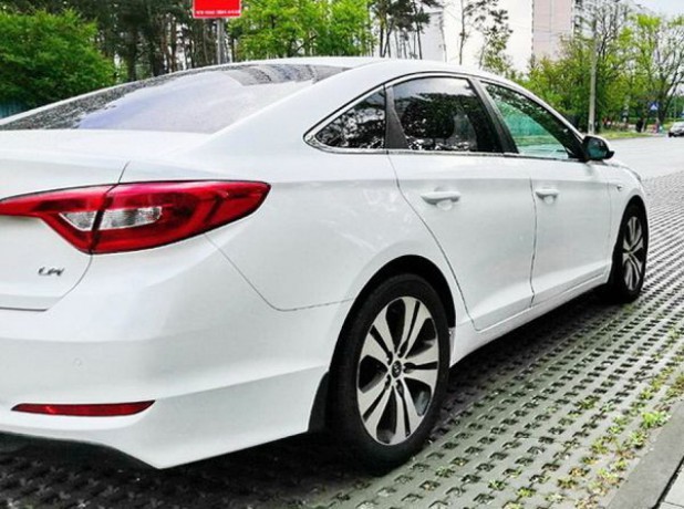 233 Hyundai Sonata белая 2015 аренда Киев - Київ 3