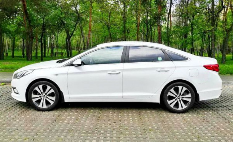 233 Hyundai Sonata белая 2015 аренда Киев - Київ 1