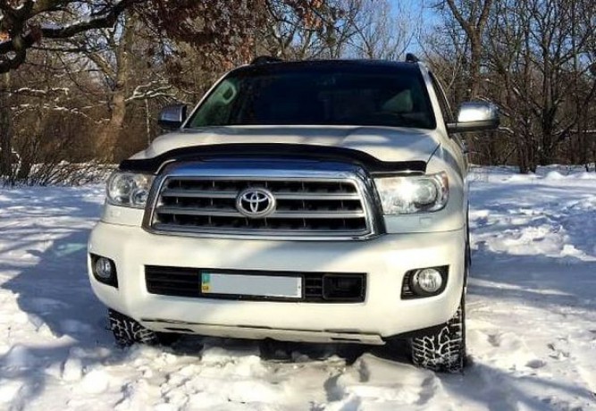 238 внедорожник Toyota Sequoia белая аренда с водителем - Київ 2