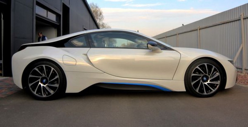 349 BMW I8 2017 год аренда спортивных автомобилей - Киев 1