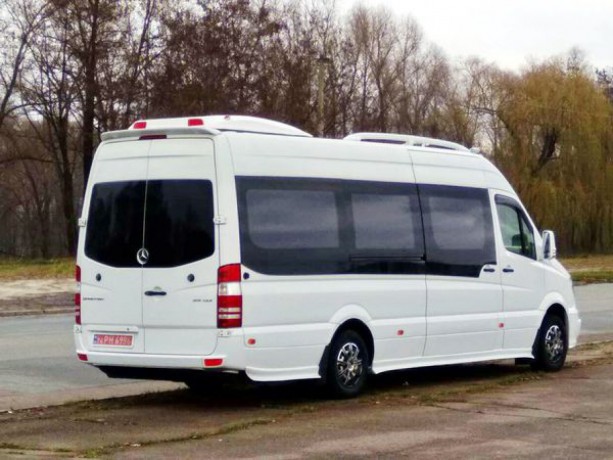 302 микроавтобус Mercedes Sprinter Vip 2018 аренда с водителем - Киев 5