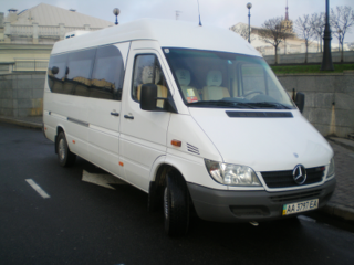 316 микроавтобус Mercedes Sprinter арендовать с водителем - Киев