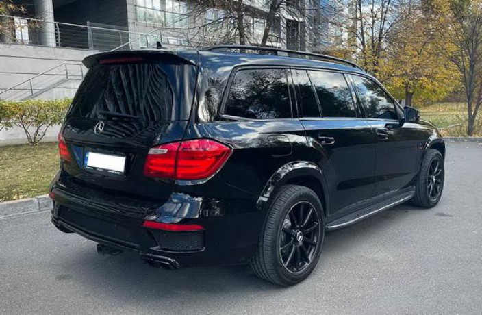 260 Внедорожник Mercedes GL 400 AMG 2016 - Київ 3