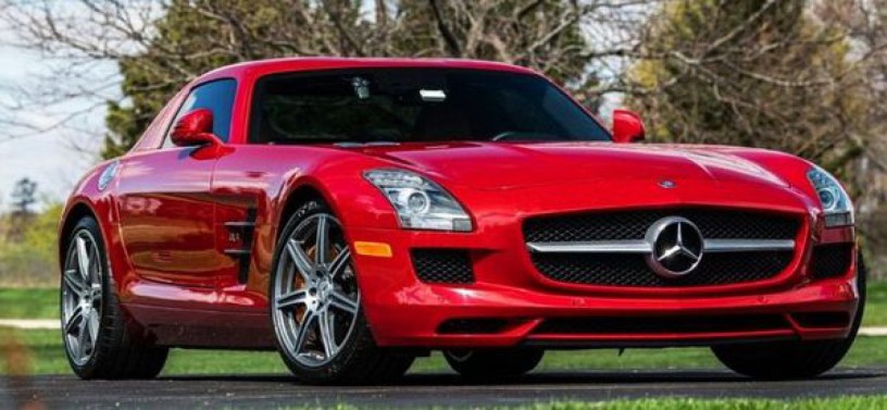 042 Mercedes Benz SLS AMG красный арендовать - Київ 1